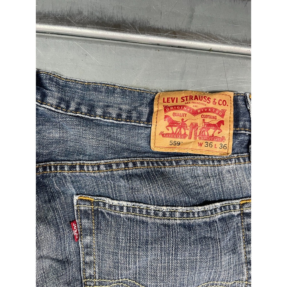 Levis 559 Jeans Mens 36X35 Blue Medium Wash Denim Relaxed Straight 100% Cotton - Picture 15 of 16